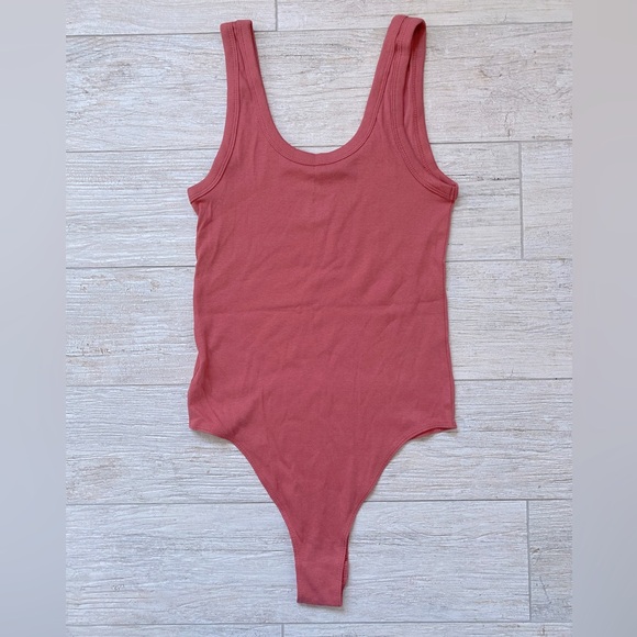 NWOT Small pink body suit - Picture 2 of 4